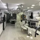 La imagen 1 de la Empresa ABBITAT COCINAS Y ARMARIOS Servicios Profesionales y de Negocios en Badajoz BA