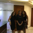 La imagen 2 de la Empresa ABOGADOS OFILEY Servicios Legales y Financieros en Torremolinos MA