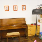 La imagen 4 de la Empresa ACADEMIA DE MÚSICA FAMA Instrumentos y Librerias Musicales en Madrid M