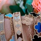 La imagen 12 de la Empresa AKILES DIAMOND Joyería y Bisutería en Madrid M