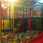La imagen 9 de la Empresa AL TROTE ZONA INFANTIL Parques Infantiles en Madrid M
