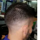 La imagen 10 de la Empresa ALAMEDA PELUQUEROS CMO MORATALAZ Productos y Servicios de Cuidado Personal en Madrid M