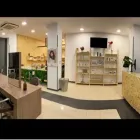 La imagen 3 de la Empresa ALEXIS DIAZ SALÓN DE PELUQUERÍA Y CENTRO DE ESTÉTICA Productos y Servicios de Cuidado Personal en Madrid M