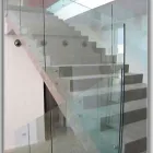 La imagen 5 de la Empresa ALUMINIOS MACÍAS Servicios Profesionales y de Negocios en Valverde de Leganés BA