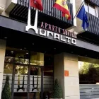 La imagen 1 de la Empresa APARTO SUITES MURALTO Transportes y Turismo en Madrid M