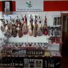 La imagen 22 de la Empresa ÁREA DE SERVICIO LOS CERRILLOS Industrias y Agricultura en Peraleda de la Mata CC