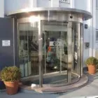 La imagen 9 de la Empresa AUTOMATIZACIÓN TRES BÁEZ - PUERTAS AUTOMÁTICAS Puertas y Ventanas en Las Palmas de Gran Canaria GC