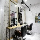 La imagen 1 de la Empresa AVENUE HAIR SALON | PELUQUERÍA INDAUTXU BILBAO Productos y Servicios de Cuidado Personal en Bilbao BI