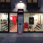 La imagen 5 de la Empresa CAMPER VALLADOLID Zapaterías en Valladolid VA
