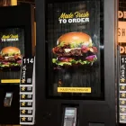 La imagen 4 de la Empresa CARL'S JR Restaurantes Americanos en Madrid M