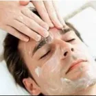 La imagen 4 de la Empresa CAROSSA ESTÉTICA & PELUQUERÍA UNISEX Salones de Belleza en Torremolinos MA