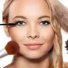 La imagen 27 de la Empresa CAROSSA ESTÉTICA & PELUQUERÍA UNISEX Salones de Belleza en Torremolinos MA