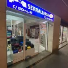 La imagen 5 de la Empresa CERRAJERÍA PUEBLO SECO Sistemas y Servicios de Seguridad y Vigilancia en Barcelona B