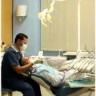 La imagen 2 de la Empresa CLINICA DENTAL DR. OSCAR G AGUILAR OSORIO Salud y Medicina en Madrid M