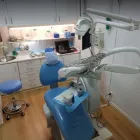 La imagen 6 de la Empresa CLÍNICA DENTAL FLORIT Salud y Medicina en L'Hospitalet de Llobregat B
