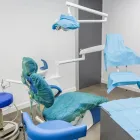 La imagen 13 de la Empresa CLINICA DENTAL VENEER'S Salud y Medicina en Barcelona B