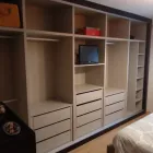 La imagen 6 de la Empresa COCINAS Y CARPINTERÍA YORYE Servicios Profesionales y de Negocios en Badajoz BA