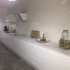 La imagen 22 de la Empresa COCINAS Y CARPINTERÍA YORYE Servicios Profesionales y de Negocios en Badajoz BA