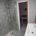 La imagen 27 de la Empresa CONSTRUJIPA CONSTRUCTORA SL Inmobiliaria y Reformas en Santa Coloma de Gramenet B