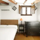 La imagen 6 de la Empresa CUENTO APARTMENTS Transportes y Turismo en Madrid M