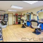 La imagen 3 de la Empresa D'PELOS PELUQUERIA DE CABALLEROS Productos y Servicios de Cuidado Personal en Madrid M