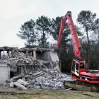 La imagen 2 de la Empresa DEMOLICIONES CORUÑA Servicios Profesionales y de Negocios en A Coruña C