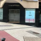 La imagen 1 de la Empresa DENTALARROQUE Odontologos Y Estomatologos: Ortodoncia en Majadahonda M