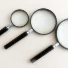 La imagen 3 de la Empresa EL MUNDO DE LAS LUPAS - LENSFORVISION Servicios Profesionales y de Negocios en Sevilla SE