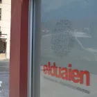 La imagen 1 de la Empresa ELDUAIEN INTXAURRONDO II Educación en Donostia SS