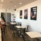 La imagen 4 de la Empresa ENRIQUE TOMÁS JAMÓN - TAPAS - VINO Tiendas y Productores de Alimentos en L'Hospitalet de Llobregat B