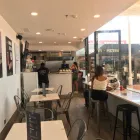 La imagen 6 de la Empresa ENRIQUE TOMÁS JAMÓN - TAPAS - VINO Tiendas y Productores de Alimentos en L'Hospitalet de Llobregat B