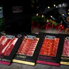 La imagen 16 de la Empresa ENRIQUE TOMÁS JAMON-TAPAS-VINO Tiendas y Productores de Alimentos en Madrid M