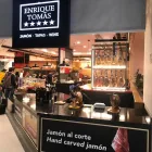 La imagen 35 de la Empresa ENRIQUE TOMÁS JAMON-TAPAS-VINO Tiendas y Productores de Alimentos en Las Palmas de Gran Canaria GC