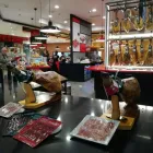 La imagen 39 de la Empresa ENRIQUE TOMÁS JAMON-TAPAS-VINO Tiendas y Productores de Alimentos en Las Palmas de Gran Canaria GC