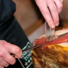 La imagen 52 de la Empresa ENRIQUE TOMÁS JAMON-TAPAS-VINO Tiendas y Productores de Alimentos en Santa Coloma de Gramenet B