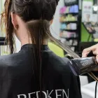 La imagen 1 de la Empresa EQUILIBRIO PELUQUERIA BELLEZA LASER DIODO Peluquerias Unisex en Madrid M