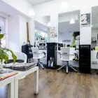 La imagen 2 de la Empresa EQUILIBRIO PELUQUERIA BELLEZA LASER DIODO Peluquerias Unisex en Madrid M