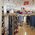La imagen 12 de la Empresa FIRST YOU, MODA Y COMPLEMENTOS Tienda de Ropa en Torremolinos MA