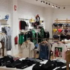 La imagen 21 de la Empresa FIRST YOU, MODA Y COMPLEMENTOS Tienda de Ropa en Torremolinos MA