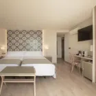 La imagen 3 de la Empresa GASTROHOTEL RH CANFALI Transportes y Turismo en Benidorm A