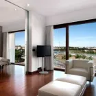 La imagen 7 de la Empresa HILTON MADRID AIRPORT Transportes y Turismo en Madrid M