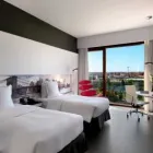 La imagen 8 de la Empresa HILTON MADRID AIRPORT Transportes y Turismo en Madrid M