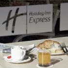 La imagen 13 de la Empresa HOLIDAY INN EXPRESS MADRID - RIVAS Transportes y Turismo en Madrid M
