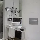 La imagen 15 de la Empresa HOTEL INDIGO MADRID - GRAN VIA Transportes y Turismo en Madrid M