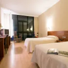 La imagen 13 de la Empresa HOTEL THE FATAGA & CENTRO DE NEGOCIOS Transportes y Turismo en Las Palmas de Gran Canaria GC