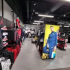 La imagen 24 de la Empresa JD SPORTS Zapaterías en Torrejón de Ardoz M