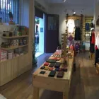 La imagen 18 de la Empresa KTU BARCELONA Venta Por Internet: Tiendas en Barcelona B