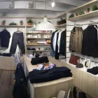 La imagen 5 de la Empresa KTU BARCELONA Venta Por Internet: Tiendas en Barcelona B