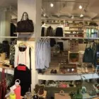 La imagen 10 de la Empresa KTU BARCELONA Venta Por Internet: Tiendas en Barcelona B