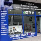 La imagen 1 de la Empresa LA FÁBRICA TOLDOS Y PERSIANAS Servicios Profesionales y de Negocios en Madrid M